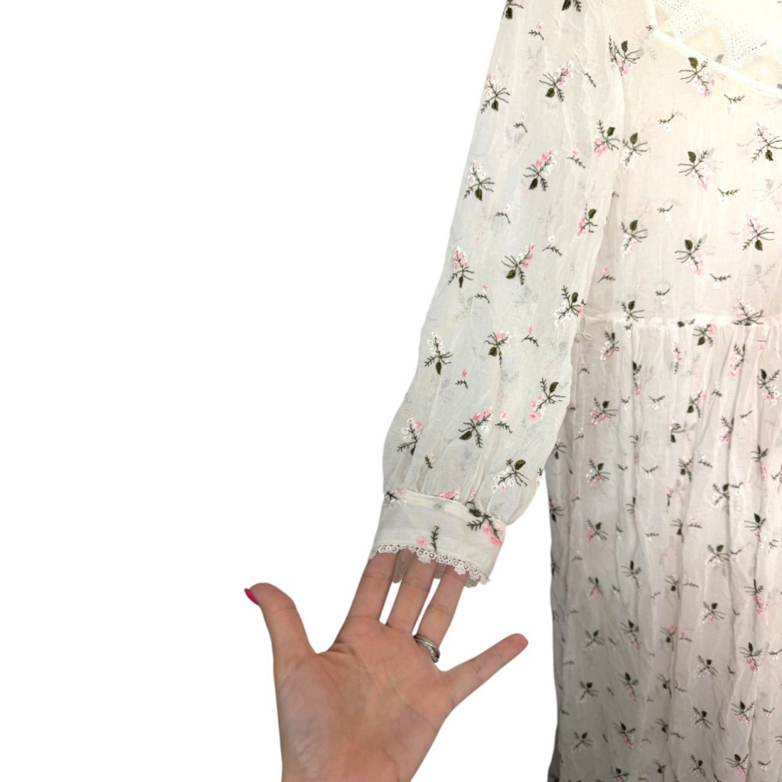 Queen Anne's Lace Eileen West Couture Vintage Sheer Floral Nightgown Medium — image 5 of 8